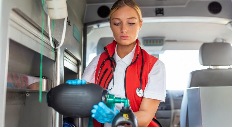 Máster en Enfermería de Práctica Avanzada en Urgencias y Emergencias: empleabilidad y salidas laborales