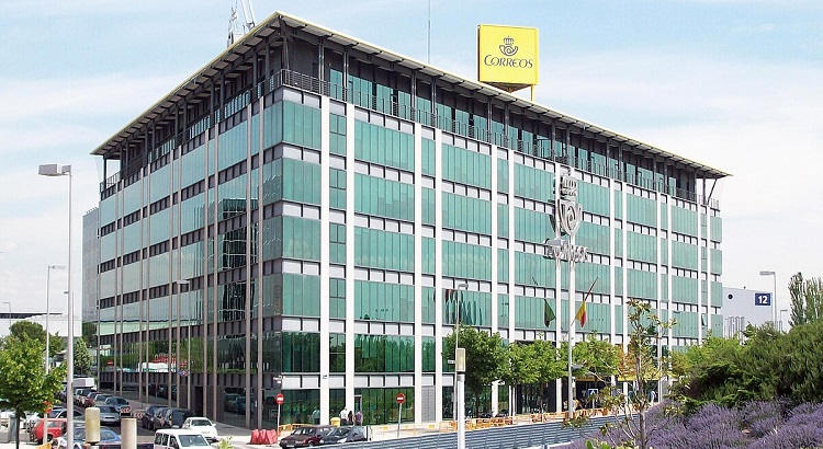 Trabajar en Correos: sueldo, puestos y cómo preparar la oposición